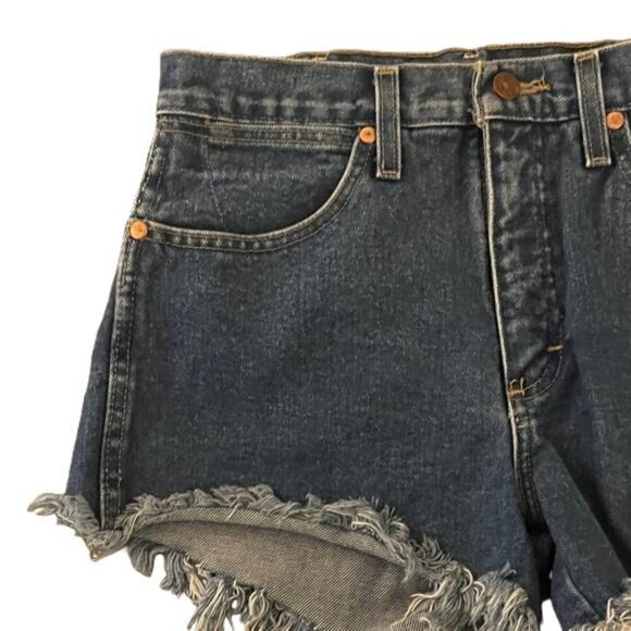 Wrangler Denim Frayed Hem Women Shorts, Size 26 - Picture 3 of 5